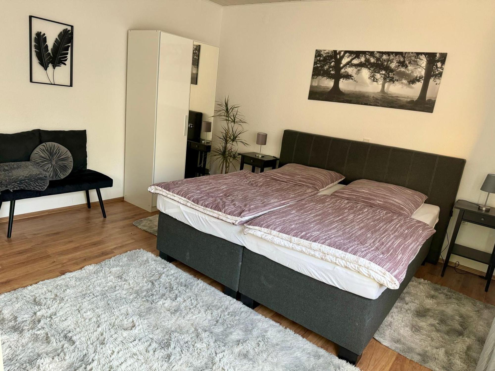 Kurstadt Apt Moderne 2Zkb Balkon-Pkw- Stellplatz Check-In 7-24 H באד נאוהיים מראה חיצוני תמונה